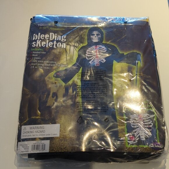 Boys Bleeding Skeleton Costume with Hooded Robe - Size 10-12 NWT - Picture 2 of 3